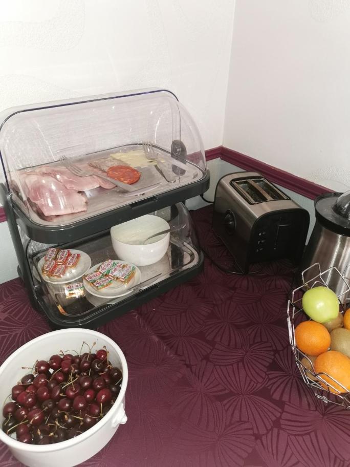 Hotel Restaurant La Grenouillere Vitré Zewnętrze zdjęcie