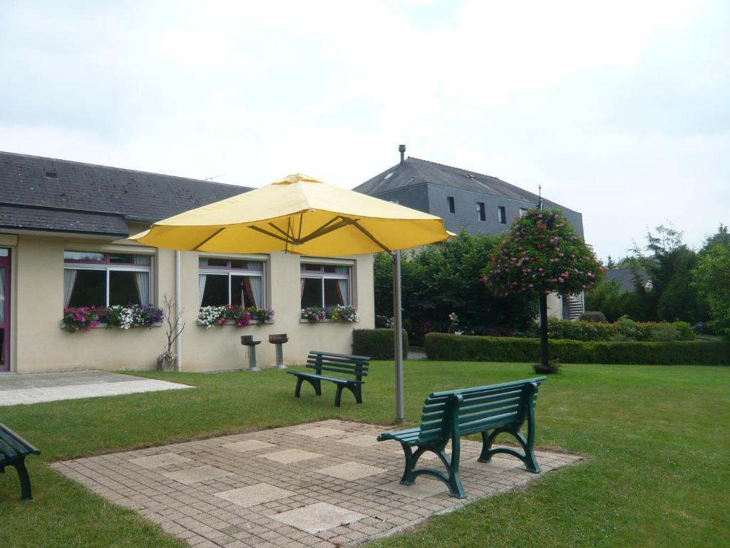 Hotel Restaurant La Grenouillere Vitré Zewnętrze zdjęcie