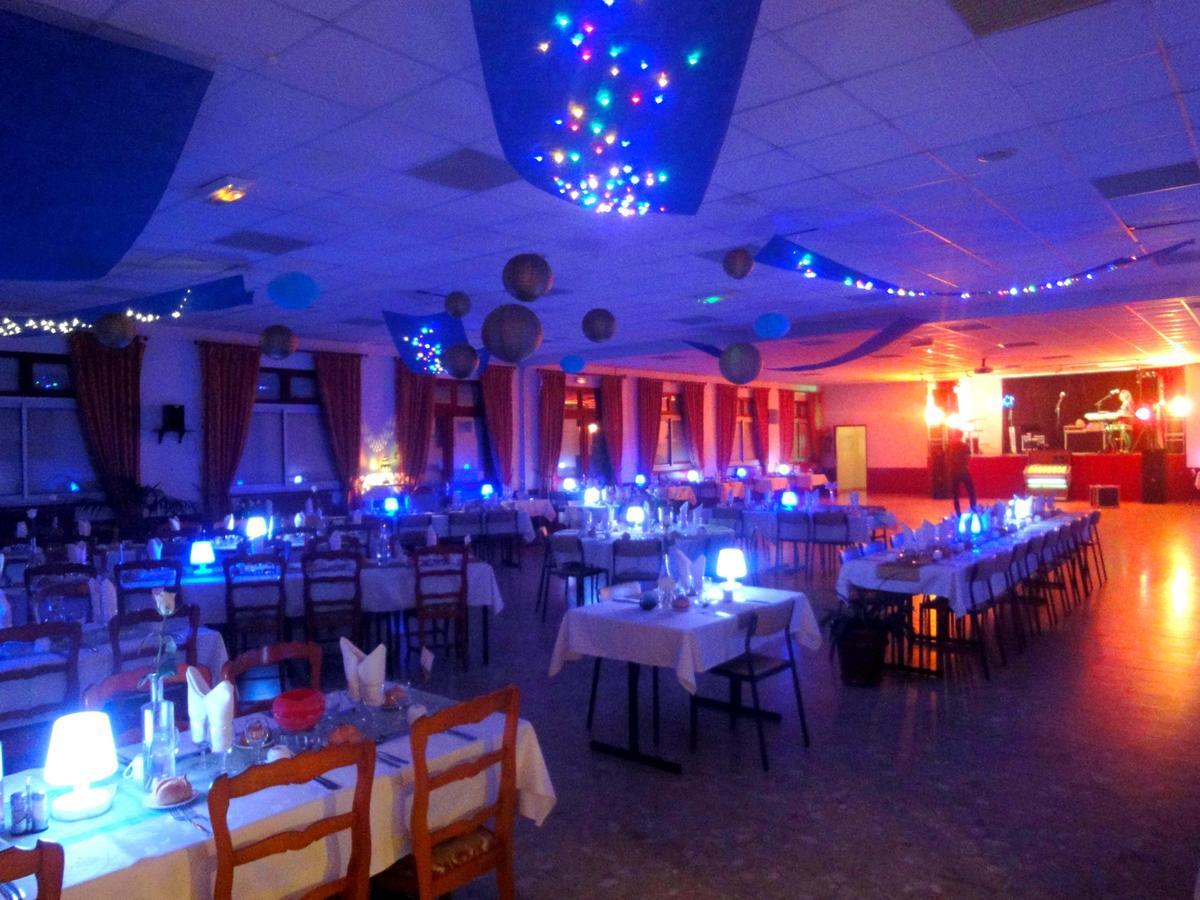 Hotel Restaurant La Grenouillere Vitré Zewnętrze zdjęcie