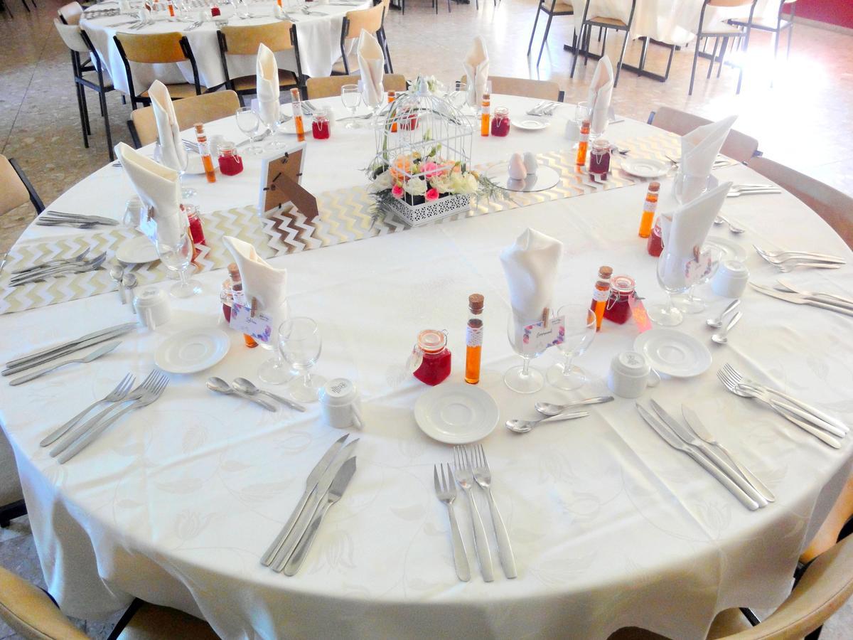 Hotel Restaurant La Grenouillere Vitré Zewnętrze zdjęcie